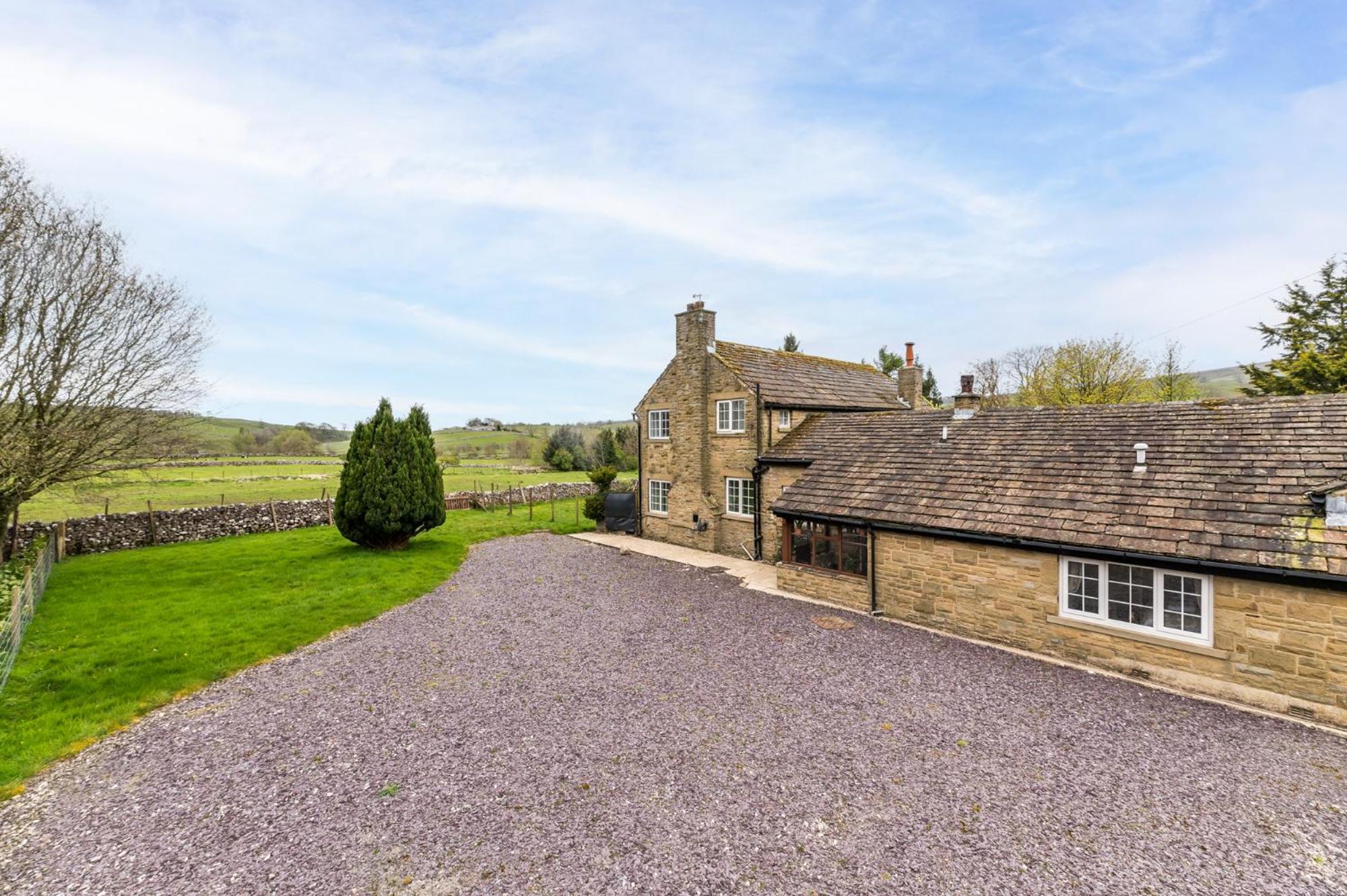 Central Malham Wellbeing Escape Hot Tub & Studio Exterior photo