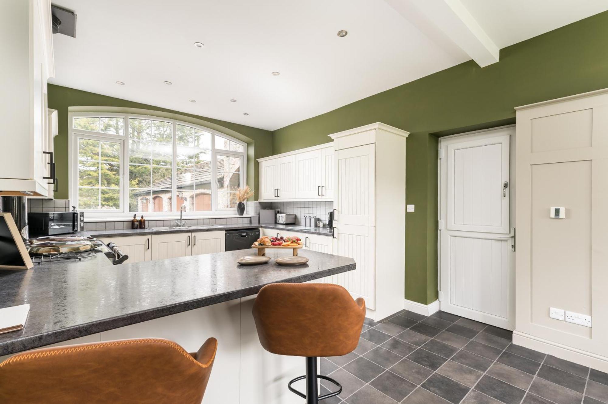 Central Malham, Sleeps 2, Private Hot Tub, Yoga Studio Exterior photo